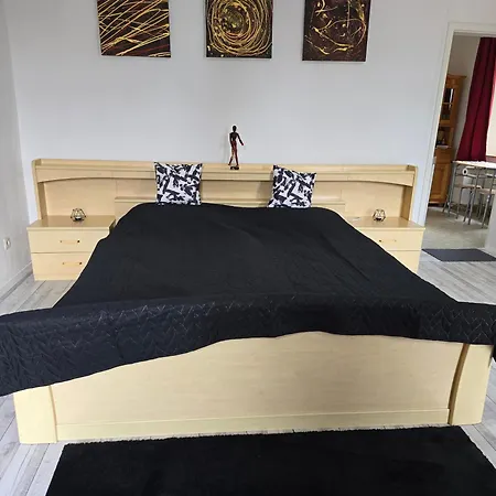L'amour De L'art Apartment *